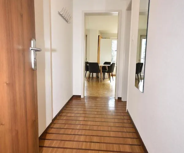 In The Center - Vineyard 22 *